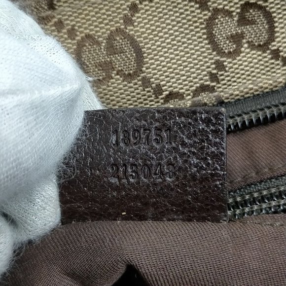 Gucci Beige Crossbody Bag with Green and Red Strap - Picture 5 of 8